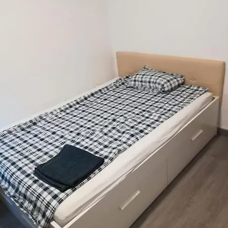 Casa Mono *